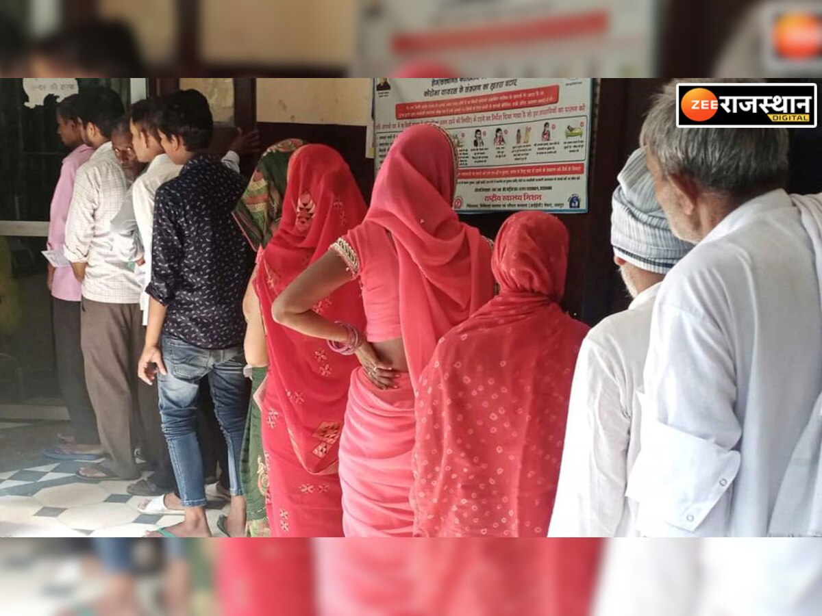 Jaipur News: कोटपूतली में मौसमी बीमारियों का प्रकोप, अस्पतालों में उमड़ रही मरीजों की भारी भीड़
