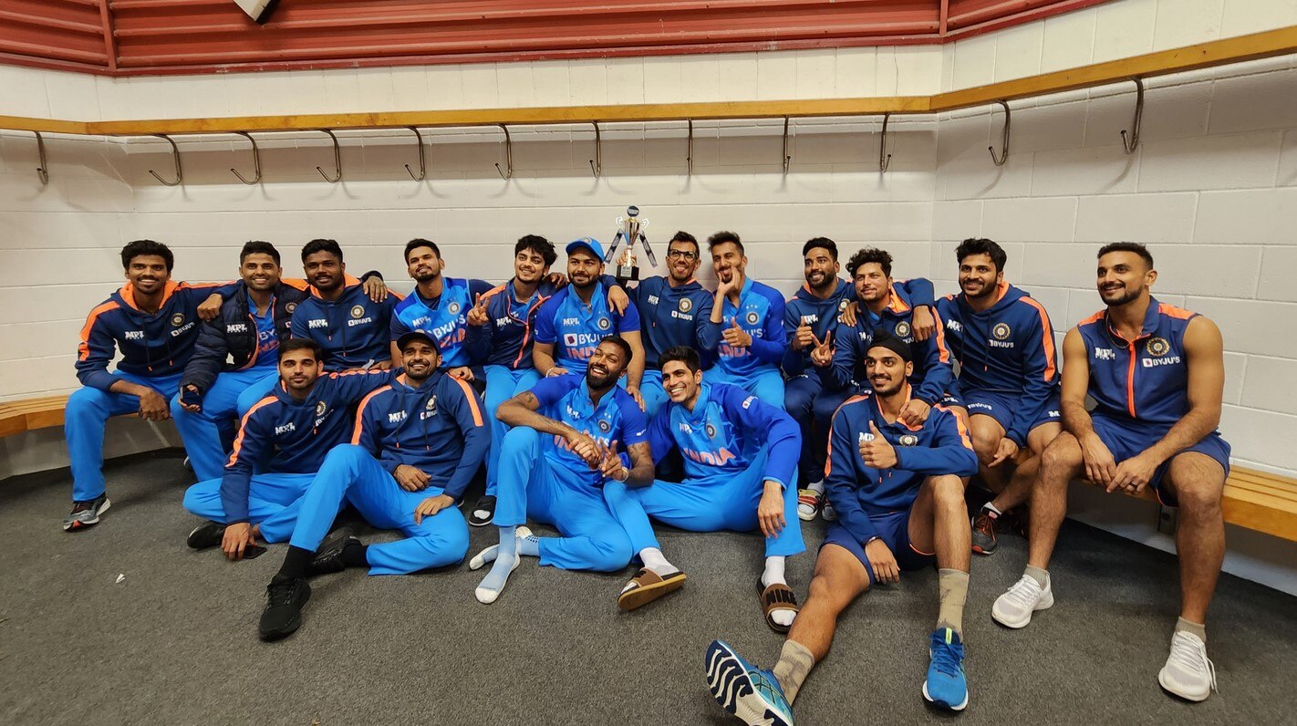 Team India: रोहित से ज्यादा बेहतर है हार्दिक पांड्या की टीम इंडिया, शास्त्री ने अपने इस बयान से मचाया तहलका