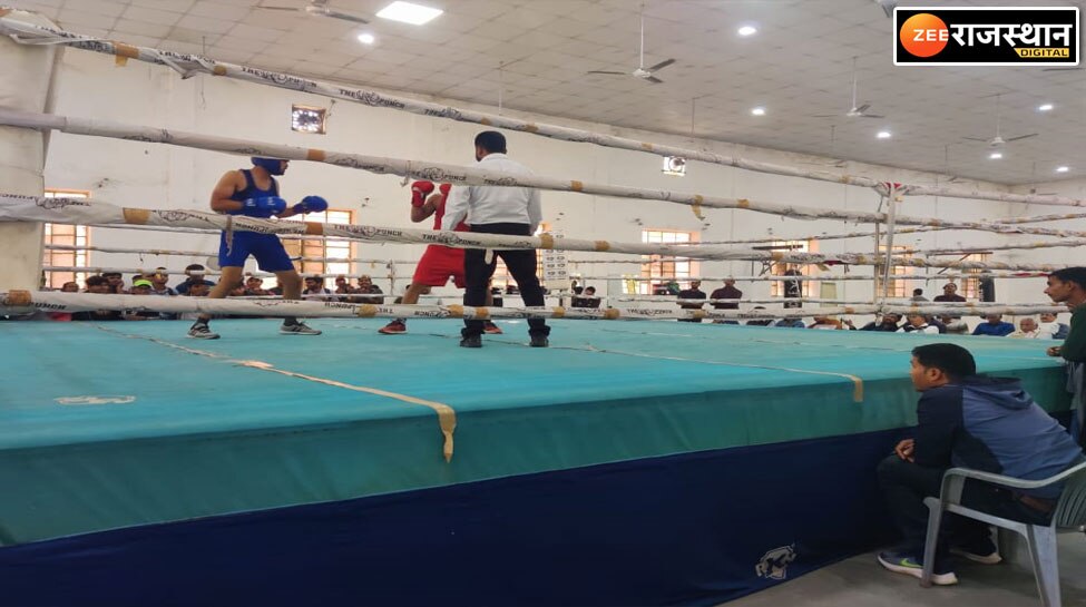 RU Inter College Boxing Competition: राजस्थान विवि. के इंटर कॉलेज बॉक्सिंग प्रतियोगिता में हो रहे रोमांचक मुकाबले, महिला खिलाड़ी भी दे रही हैं टक्कर