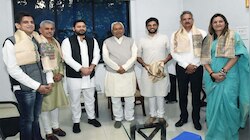 बिहार में आदित्य ठाकरे, नीतीश और तेजस्वी की मुलाकात; क्यों पास आ रहे हैं धुर-विरोधी