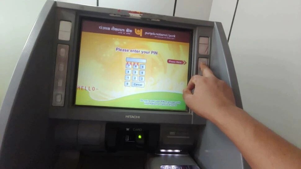 क्या अब ATM भी नहीं रहा सुरक्षित, चोर बिना कार्ड कैसे निकाल रहे कैश
