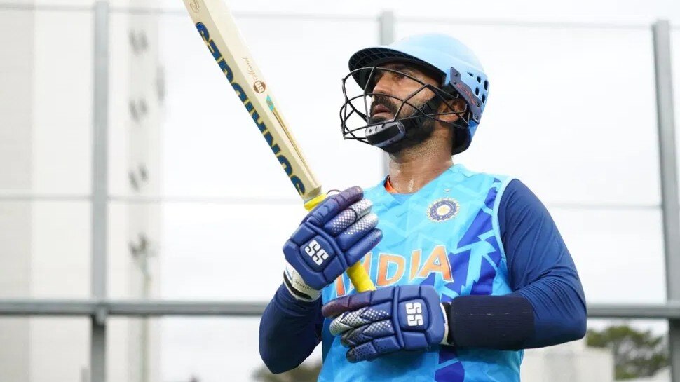 Dinesh Karthik: ଅବସର ନେବେ କି ଦିନେଶ କାର୍ତ୍ତିକ ! ସୋସିଆଲ ମିଡ଼ିଆରେ ଦେଲେ ଏଭଳି ସଂକେତ