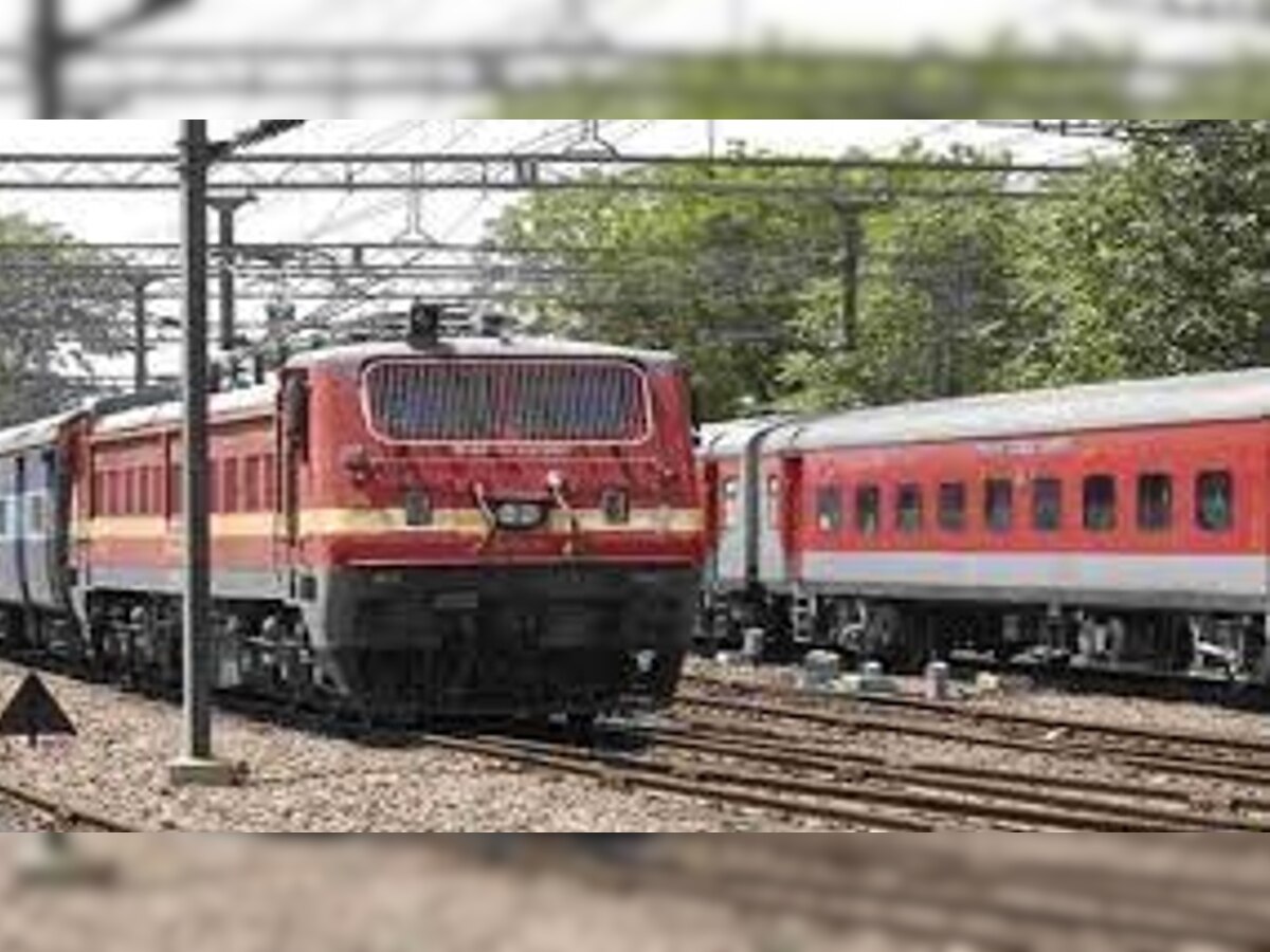 Train Cancel: भारतीय रेलवे ने 140 ट्रेनें कर दी कैंसिल, यात्रा से पहले देख लें पूरी लिस्ट 