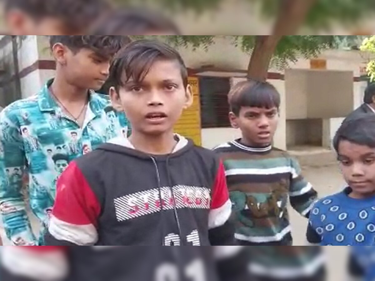 कानपुर:दो का पहाड़ा नहीं सुनाने पर टीचर ने संवेदनहीनता की सारी हदें की पार, जानें पूरा मामला 