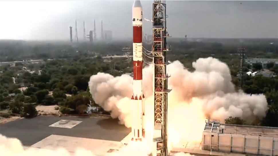 ISRO की एक और उपलब्धि,  ओशनसैट समेत 9 सैटेलाइट को एकसाथ किया लॉन्च 