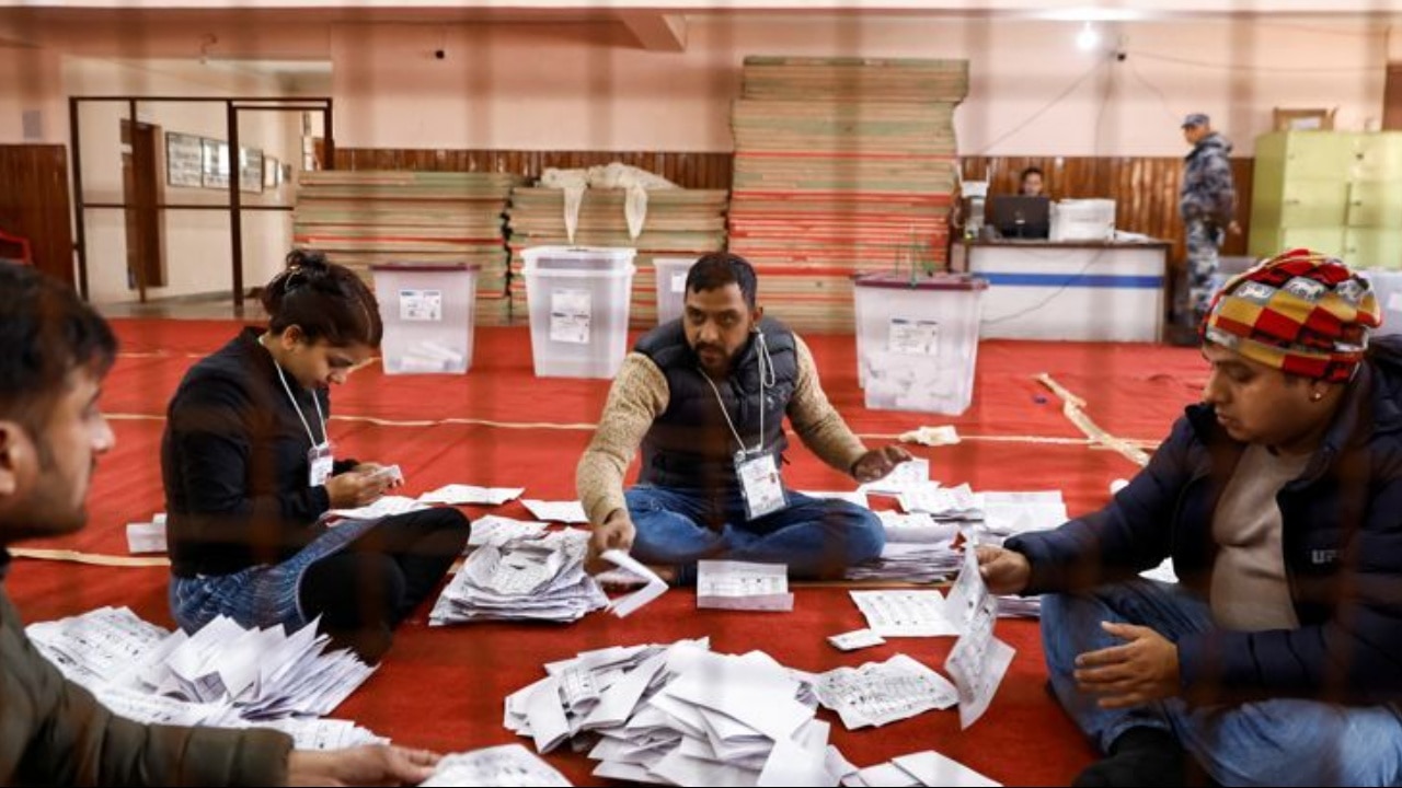 Nepal Election Result: पीएम शेर बहादुर देउबा की सत्तारूढ़ नेपाली कांग्रेस सबसे बड़ी पार्टी बनी