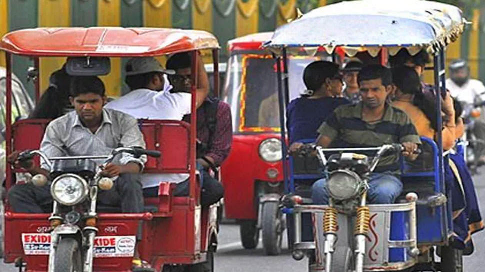 E-Rickshaw Ban: योगी सरकार ने बनाया ऐसा 'मेगा प्लान', सड़कों पर ट्रैफिक की बिल्कुल नहीं होगी टेंशन!