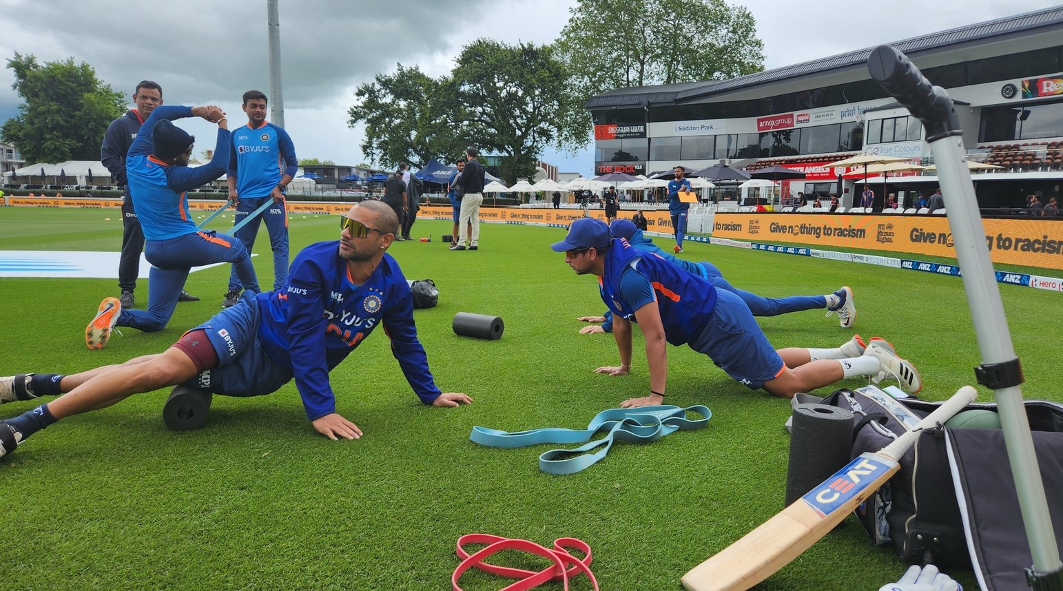 IND vs NZ: छत वाले स्टेडियम में क्रिकेट खेलेगी टीम इंडिया! इस बयान से अचानक मची सनसनी