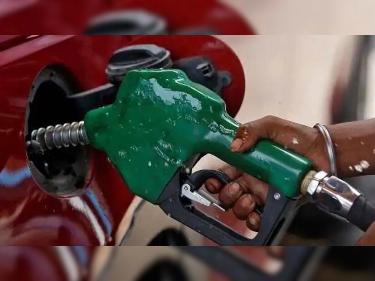 Petrol Diesel: मंहगाई के बीच पेट्रोल डीजल के दाम में राहत, जानें अपडेट