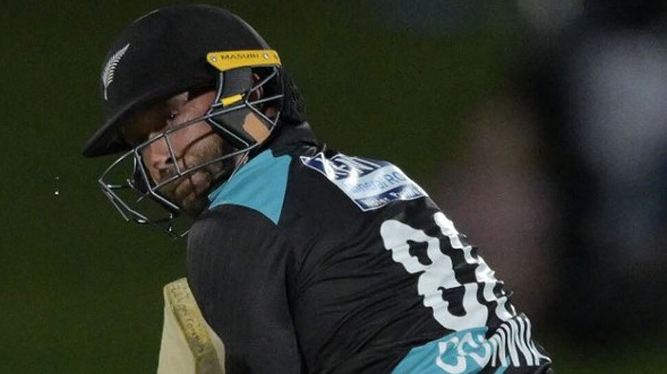IND vs NZ 3rd ODI Live Score: भारत-न्यूजीलैंड के बीच तीसरे वनडे में बारिश बनी 'विलेन', 18 ओवर बाद मैच रद्द