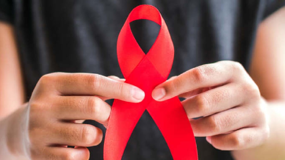 World Aids Day: HIV पॉजीटिव मरीज भी जी सकते हैं लंबी जिंदगी, जान लें खास बातें