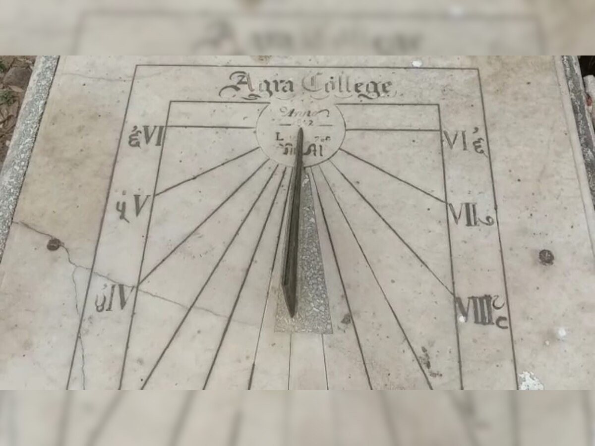 Agra Unique clock: आगरा की अनोखी घड़ी, 180 सालों से बिना सेल और चार्जिंग के बता रही है सटीक समय 
