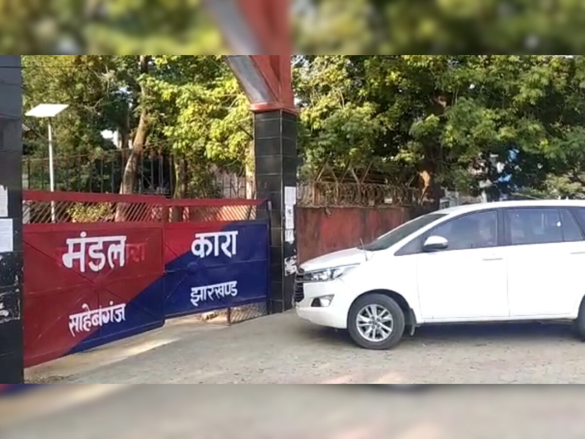 1000 करोड़ के मनी लॉन्ड्रिंग मामले में विजय हांसदा से ईडी के अधिकारियों ने की पूछताछ