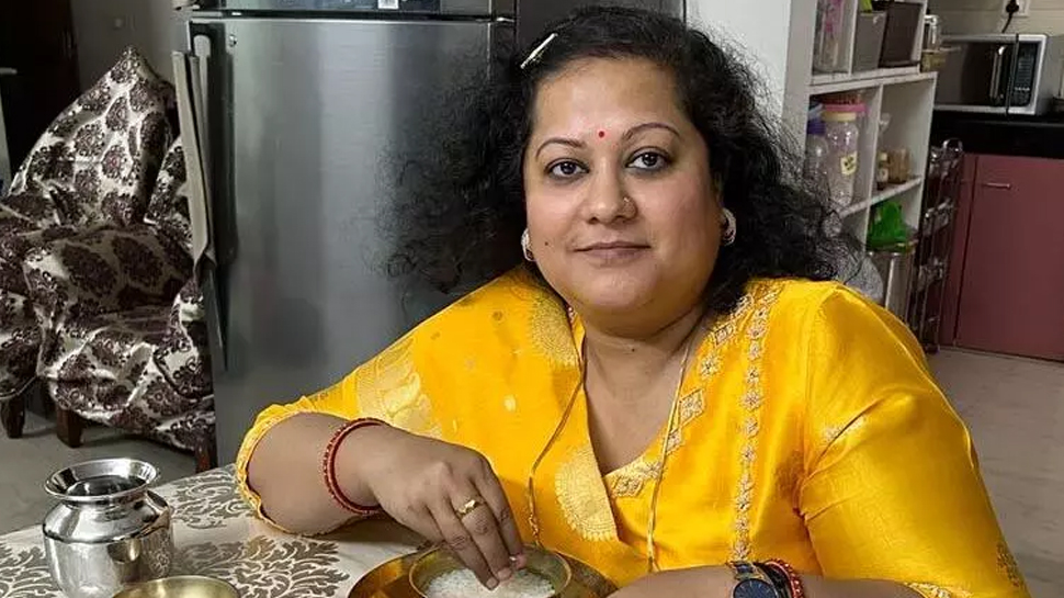 Chhattisgarh: ईडी ने CM बघेल की करीबी को किया अरेस्ट, जानें पूरा मामला Chhattisgarh: ईडी ने CM बघेल की करीबी को किया अरेस्ट, जानें पूरा मामला