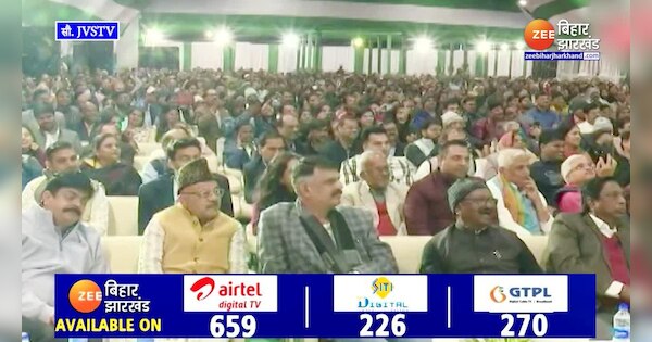 Kumar Vishwas songs and Ghazals win hearts of audience | Kumar Vishwas ...