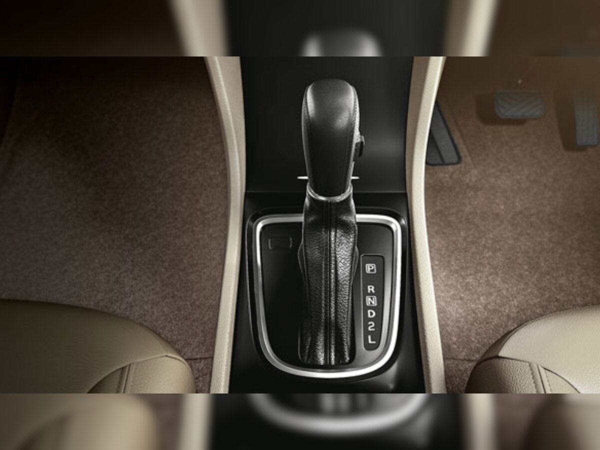 Top 5 Disadvantages of buying Automatic Cars in India Automatic कार