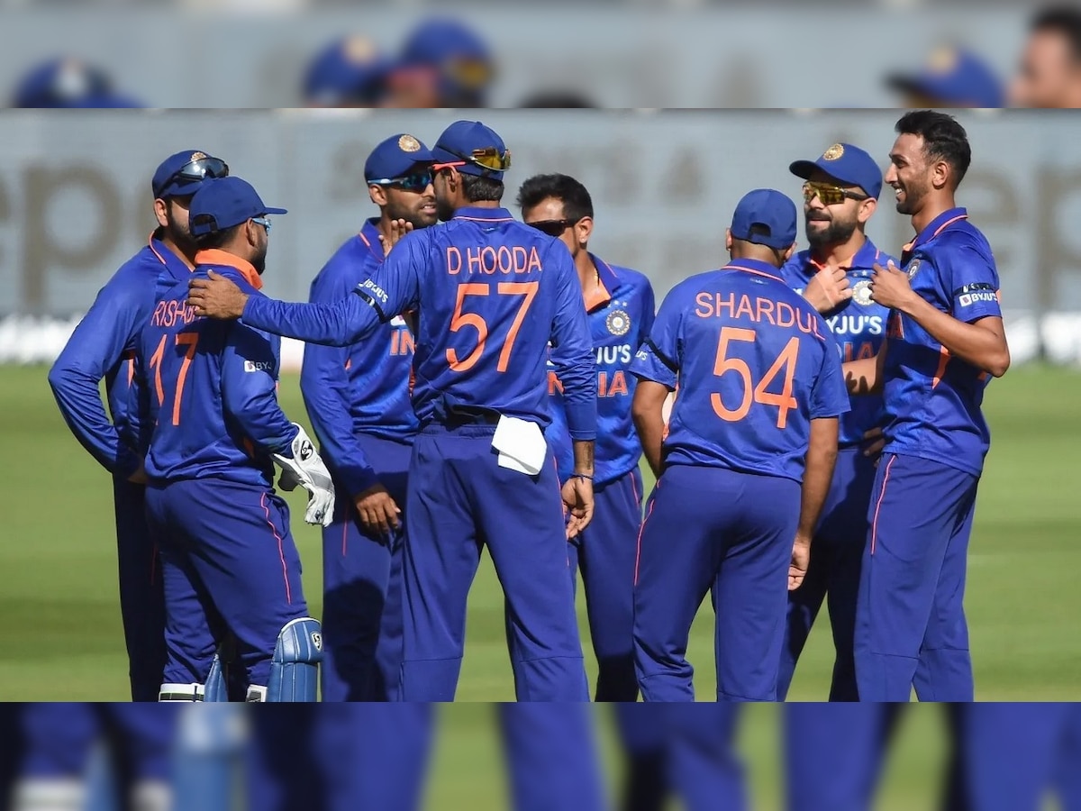 IND vs BAN, 1st ODI: टीम इंडिया की Playing 11 में हुई इस खतरनाक गेंदबाज की एंट्री, BCCI ने अचानक लिया बड़ा फैसला