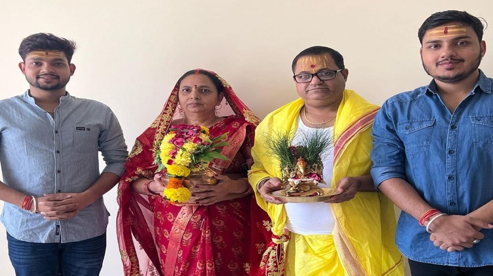 Ankus Raj House Ankush Raja entered his new house in Mumbai on the occasion of his ...