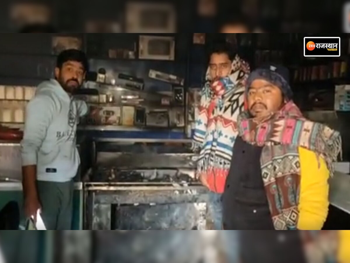 अजमेर: मोबाइल दुकान में अचानक लगी आग, लाखों के फोन जलकर राख, पड़ोसियों की सूचना से टला बड़ा हादसा