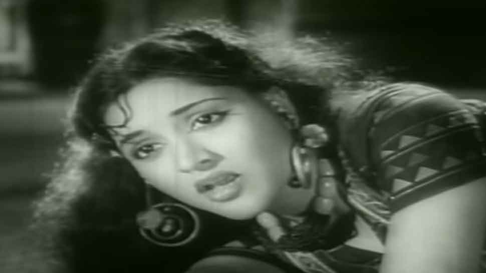 Mera Dil Ye Pukare Aaja: लता मंगेशकर ने गाया, वैजयंती माला पर फिल्माया...1954 में रिलीज इस गाने ने 2022 में मचाई धूम 