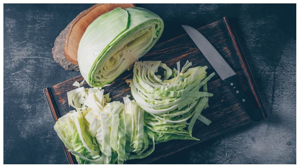 Health Benefits of Cabbage home remedies patta gobhi khane ke fayde