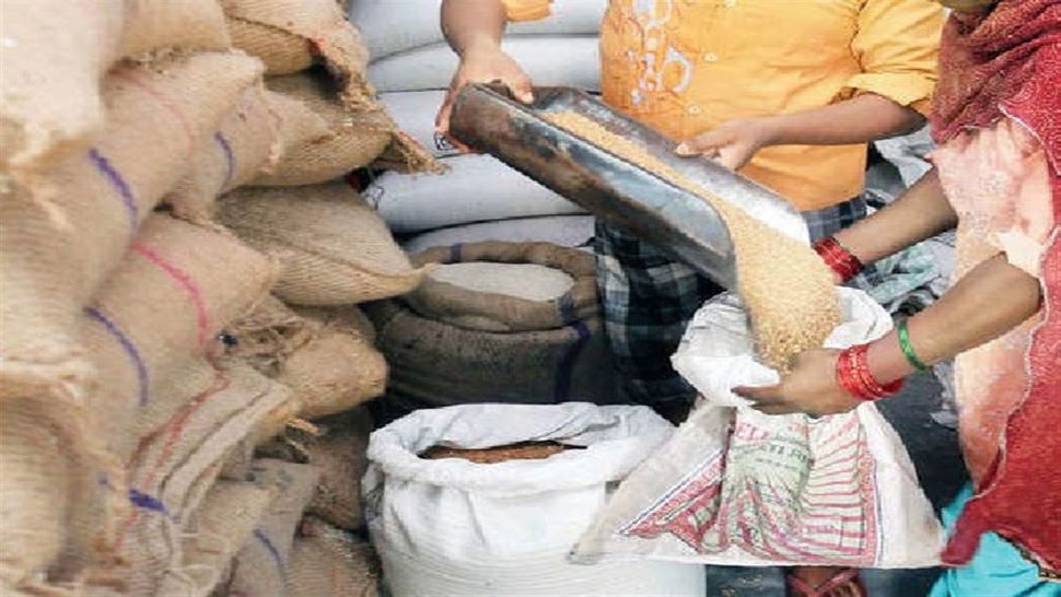 Ration Card: राशन कार्डधारकों के लिए आई जबरदस्त खुशखबरी, सुनकर-खुशी से उछल पड़ा हर लाभार्थी