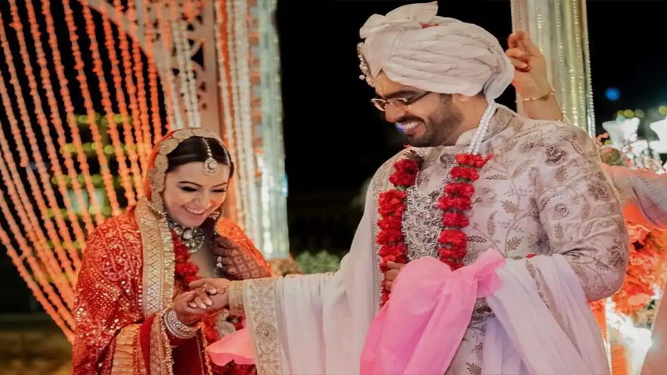 Hansika Motwani: दुल्हन बनीं हंसिका ने शेयर की अपनी शादी की कुछ फोटोज, सोहेल संग खूब जमी जोड़ी!