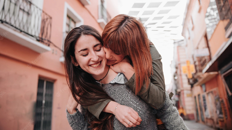 Relationship: सहेली से जुदाई बर्दाश्त नहीं कर पायी छात्रा, वियोग में दे दी जान ! Relationship: सहेली से जुदाई बर्दाश्त नहीं कर पायी छात्रा, वियोग में दे दी जान !