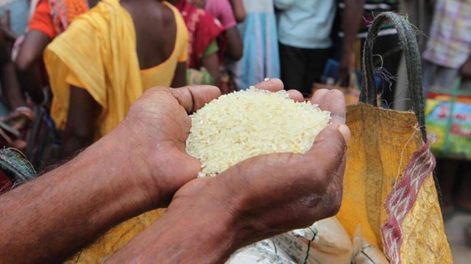 Ration: राशन कार्डधारकों की बल्ले-बल्ले! अब फ्री मिलेगा 150 किलो चावल, सरकार ने किया सबसे बड़ा ऐलान