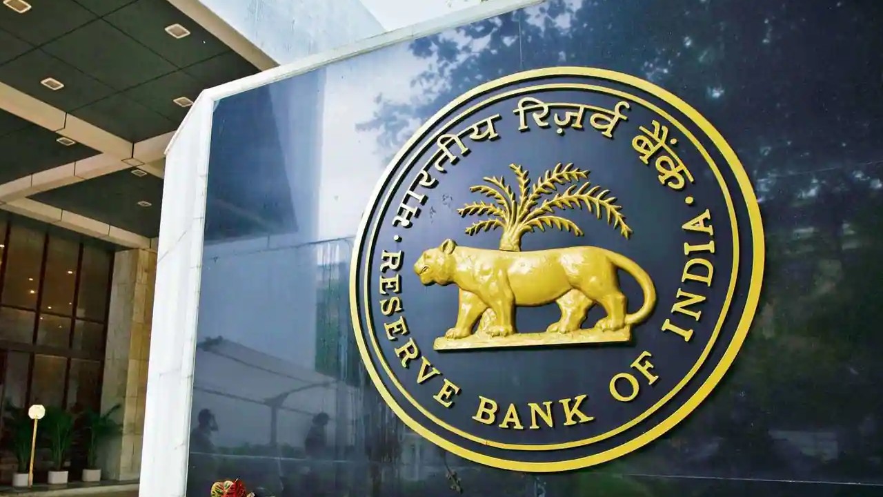 RBI MPC Meeting December 2022: फिर महंगी हुई आपके लोन की ईएमआई, RBI ने 5वीं बार बढ़ाया रेपो रेट