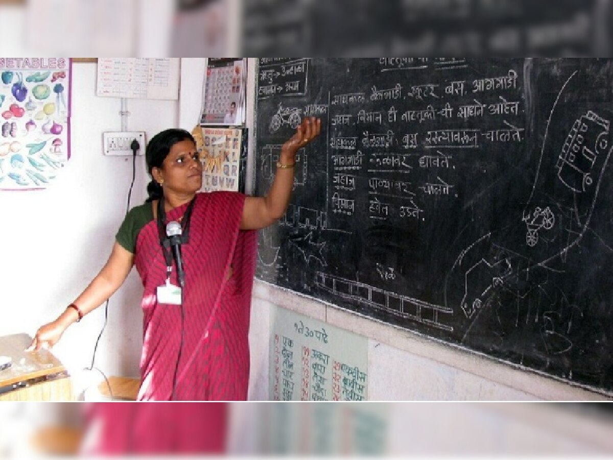 Primary School Teachers : यूपी में शिक्षकों का अंतरजनपदीय स्थानांतरण हो सकेगा