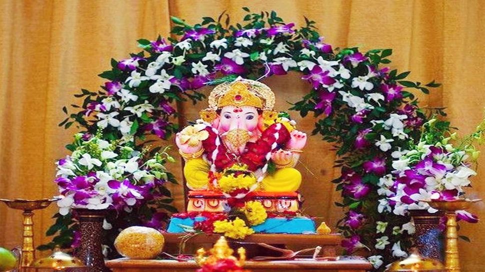 Sankashti Chaturthi 2022: अखुरथ संकष्टी का दिन है बेहद खास, इन उपायों को करने से बल, बुद्धि और विद्या में होगी बढ़ोतरी