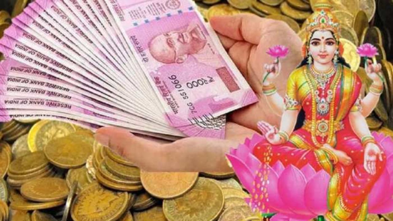 Vastu Tips: 2023 में नहीं देखना चाहते कंगाली का मुंह, अभी अपनाएं ये आसान वास्तु टिप्स; पैसे से भर जाएगी तिजोरी