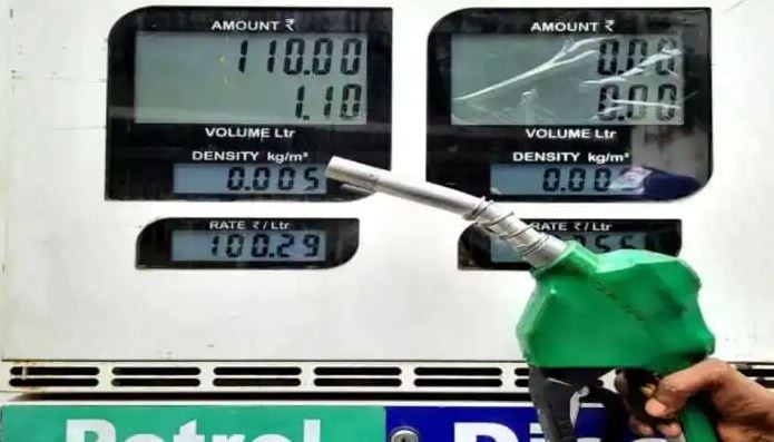 Petrol-Diesel Rate: शनिवार को जारी हुए Petrol-Diesel के रेट, जानिए आज क्या है ताजा कीमत