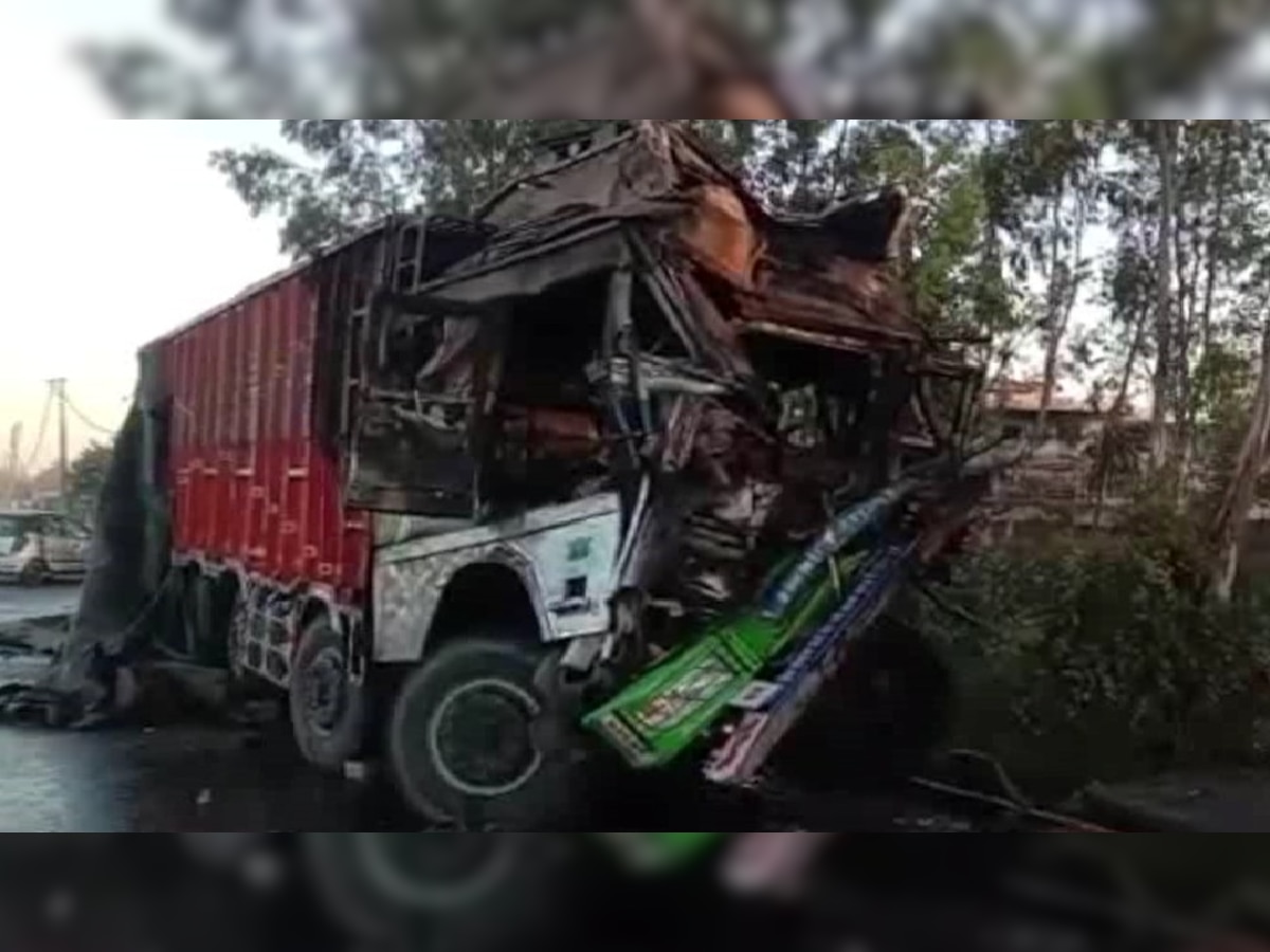 सोनीपत में सड़क दुर्घटना में ट्रक में लगी भयंकर आग, क्लीनर की हुई मौत
