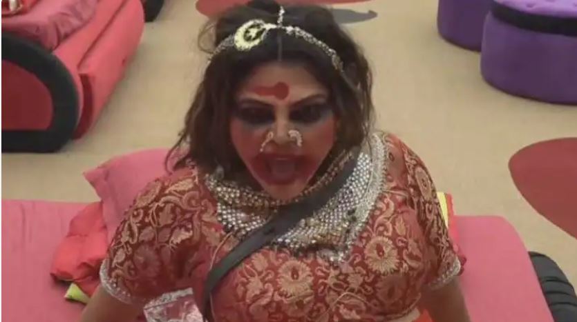 Bigg Boss: राखी सावंत में आया 'मंजुलिका का भूत', खतरनाक वीडियो हुआ वायरल