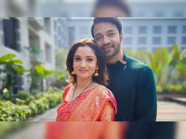 Pavitra Rishta actress ankita lokhande husband vicky jain cozy ...