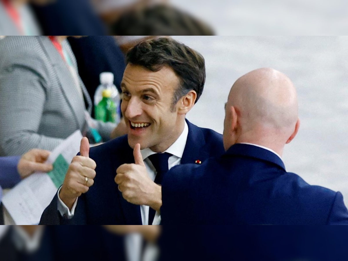 FIFA World Cup: फ्रांस के फाइनल में पहुंचते ही खुद को नहीं रोक पाए राष्ट्रपति मैक्रों, मनाया टीम की जीत का जश्न
