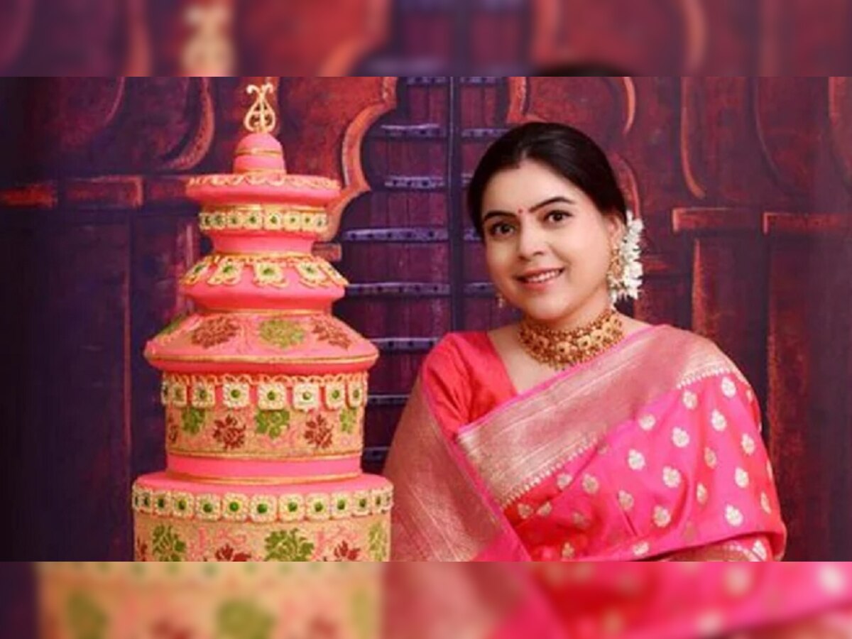 Banarasi Saree: ये साड़ी नहीं केक है! कलाकार ने CAKE पर उकेर दिए बनारसी सस्कृति के रंग