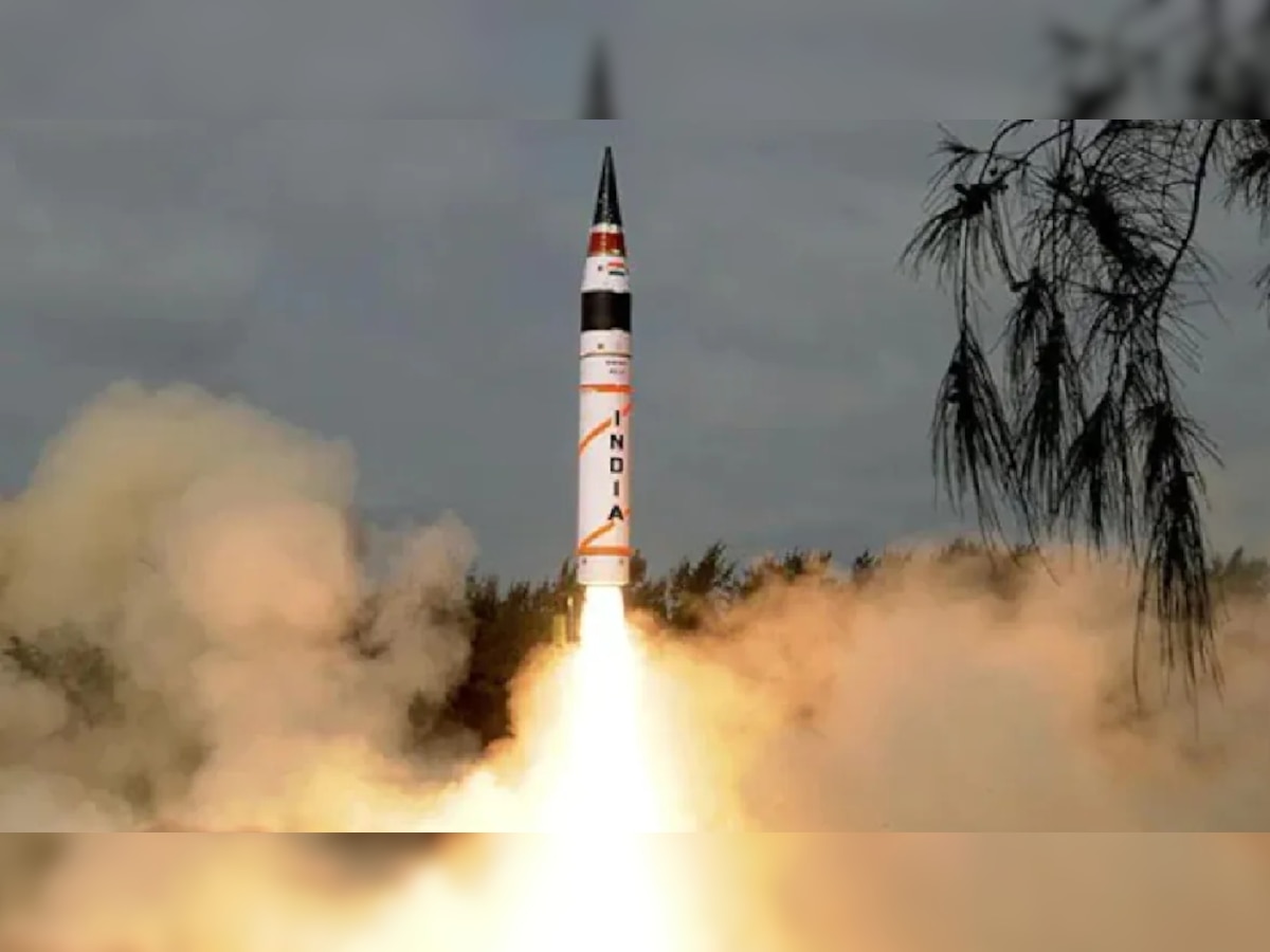 भारत ने की Agni-5 की टेस्टिंग, चीन-पाकिस्तान के लिए खतरे की घंटी! जानें कितनी घातक है ये मिसाइल