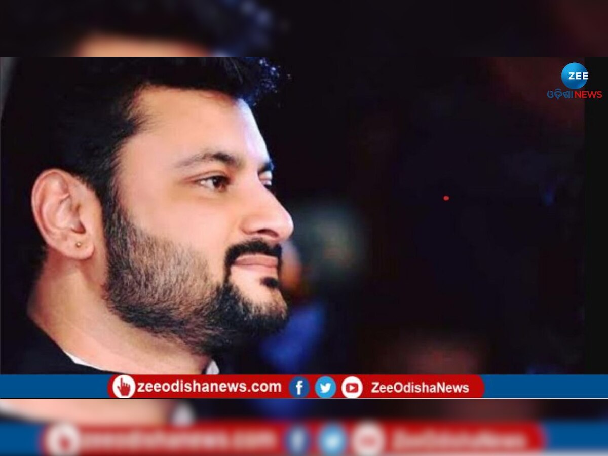 Anubhav Mohanty Marriage: ଏଣେ ଘରୁ ବାହାରେ ବର୍ଷା, ସେପଟେ ଲୁଚାଛପାରେ ଅନୁଭବଙ୍କ ପଡ଼ିଲା ହାତଗଣ୍ଠି !