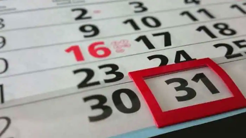 Calendar Direction As Per Vastu Where To Hang Calendar In Home calendar-direction-as-per-vastu-where-to-hang-calendar-in-home