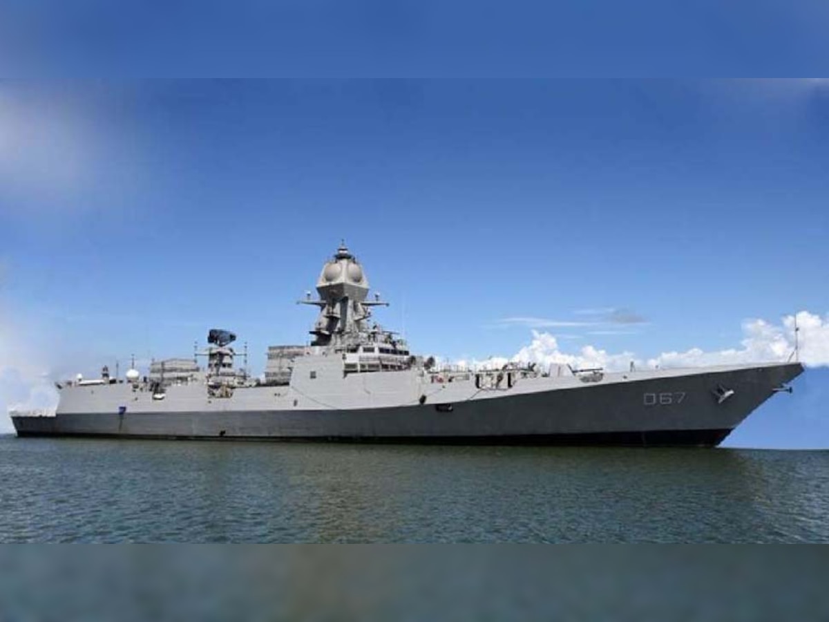 समुद्र में बढ़ी भारतीय नौसेना की ताकत, INS मोरमुगाओ की खासियत से डरेगा चीन!