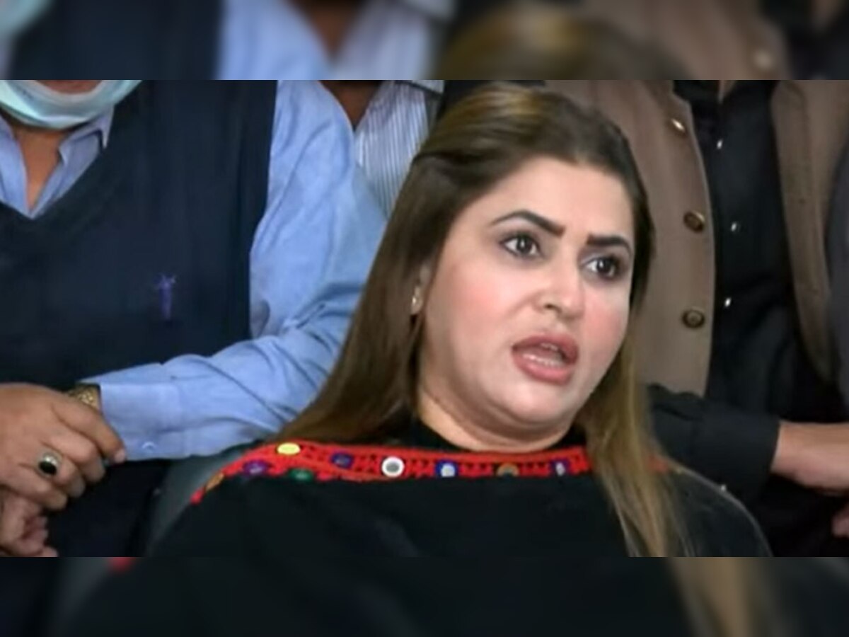 Shazia Atta Marri Threat: एटम बम की धमकी वाले बयान पर 24 घंटे भी नहीं टिक पाईं पाकिस्तान मंत्री, अब कही ये बात
