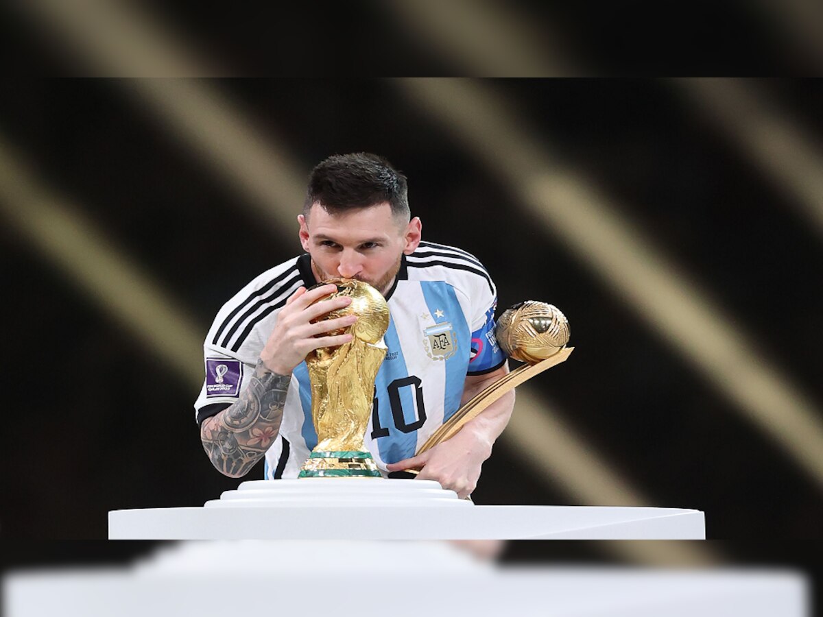 FIFA WC 2022 Final: लियोनेल मेसी ने पूरा किया सपना, फ्रांस को पेनल्टी शूटआउट में हराकर अर्जेंटीना बना चैम्पियन
