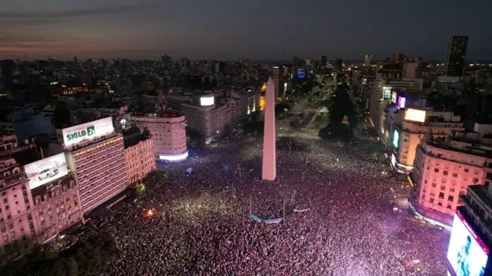 FIFA World Cup Winner: ଫିଫା ବିଶ୍ୱକପ ହାତେଇଲା ଦେଶ, ଐତିହାସିକ ଆର୍ଜେଣ୍ଟିନା ସ୍ମାରକୀ ଠାରେ ପାଳିତ ହେଲା ବିଜୟ ଉତ୍ସବ FIFA World Cup Winner: ଫିଫା ବିଶ୍ୱକପ ହାତେଇଲା ଦେଶ, ଐତିହାସିକ ଆର୍ଜେଣ୍ଟିନା ସ୍ମାରକୀ ଠାରେ ପାଳିତ ହେଲା ବିଜୟ ଉତ୍ସବ