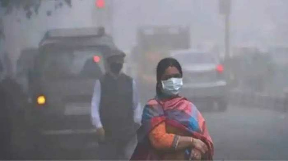 Delhi Air Pollution: अभी कैसी है दिल्ली की हवा? प्रतिबंधों की जरूरत है या नहीं? जानें ये जरूरी बातें