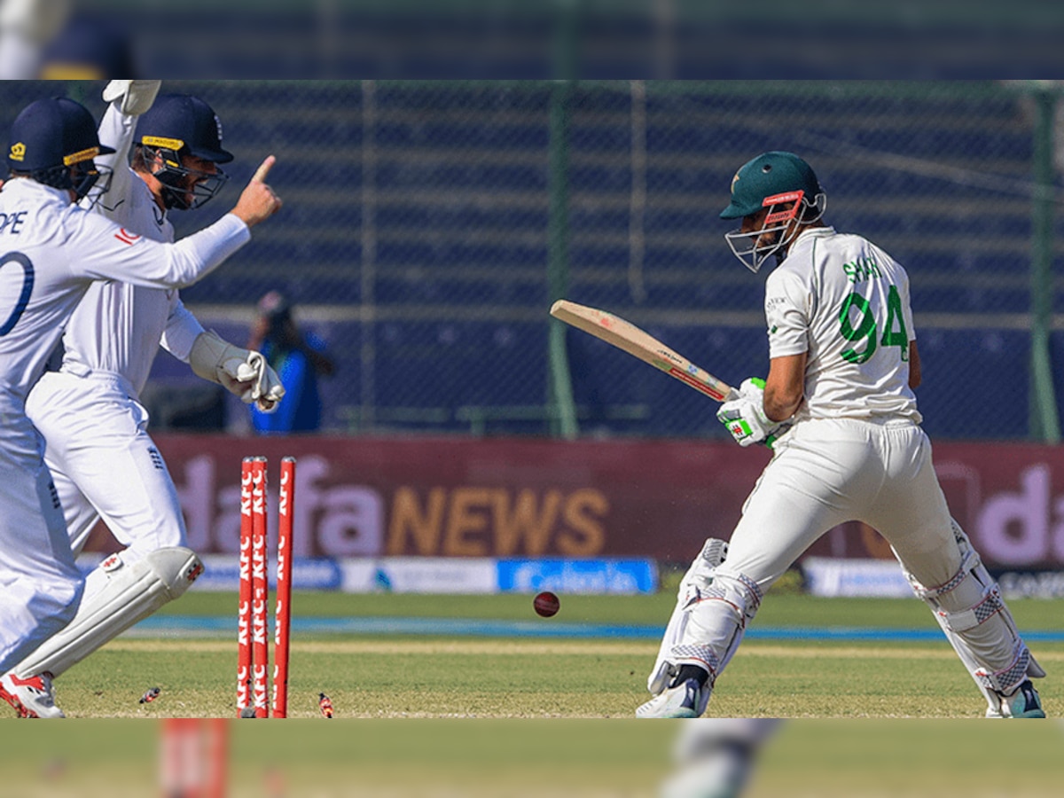 Eng Vs Pak: 70 साल में पहली बार पाकिस्तान ने होम ग्राउंड पर 0-3 से गंवाई टेस्ट सीरीज़