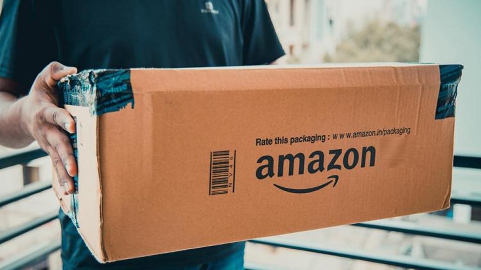 The person ordered an Apple Laptop worth lakhs from Amazon!  When the box was opened, the ground slipped under the feet