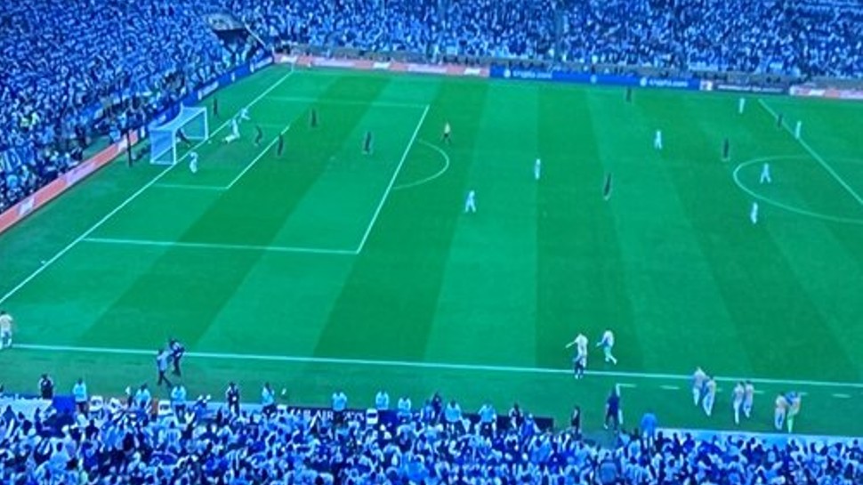 FIFA World Cup 2022: ଫ୍ରାନ୍ସ ପ୍ରତି ହୋଇଛି ଅନ୍ୟାୟ, ମେସିଙ୍କ ଗୋଲକୁ ନେଇ ଉଠୁଛି ପ୍ରଶ୍ନ FIFA World Cup 2022: ଫ୍ରାନ୍ସ ପ୍ରତି ହୋଇଛି ଅନ୍ୟାୟ, ମେସିଙ୍କ ଗୋଲକୁ ନେଇ ଉଠୁଛି ପ୍ରଶ୍ନ